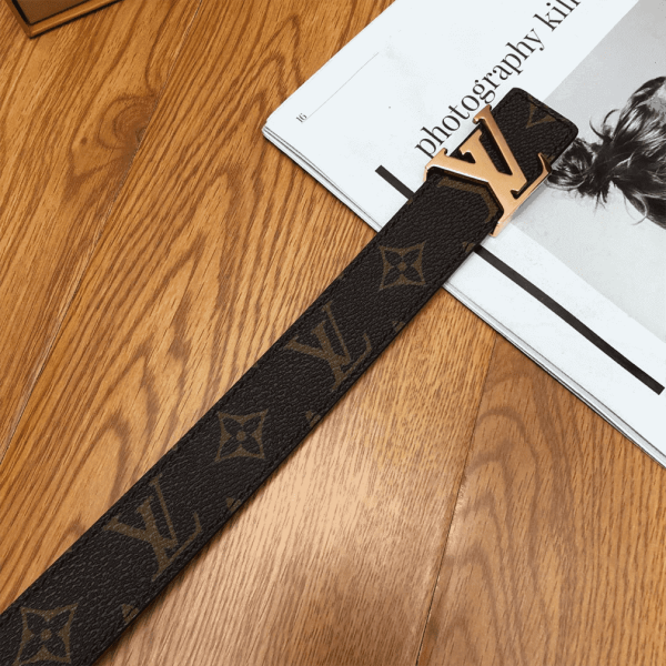 LOUIS VUITTON BELT LV INITIALES REVERSIBLE MONOGRAM ROSE POUDRE – B33 - Image 6