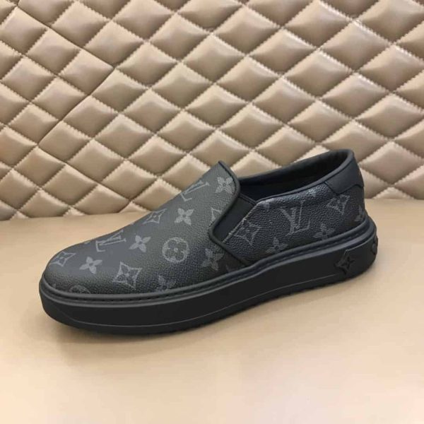 LOUIS VUITTON LOW TOP SNEAKER – LSVT41 - Image 4
