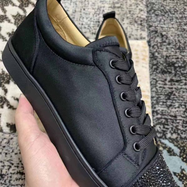 CHRISTIAN LOUBOUTIN LOW TOP SNEAKER – CL42 - Image 4