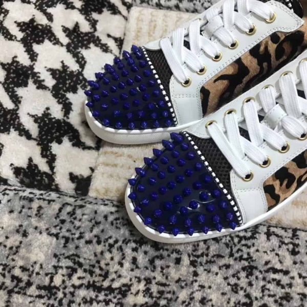 CHRISTIAN LOUBOUTIN LOW TOP SNEAKER – CL26 - Image 4