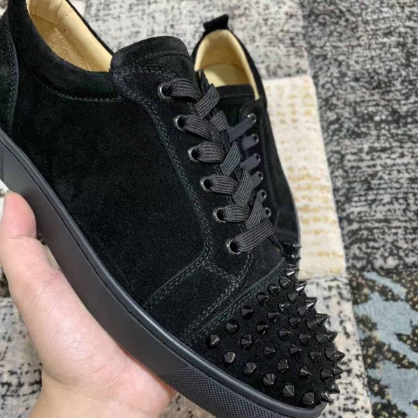 CHRISTIAN LOUBOUTIN LOW TOP SNEAKER – CL9 - Image 4