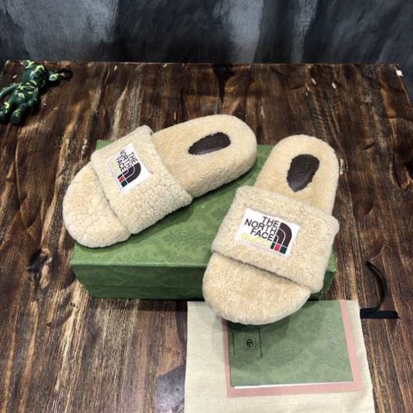  WOMEN’S PLATFROM SLIDE SANDALS – GCS15 - Image 4