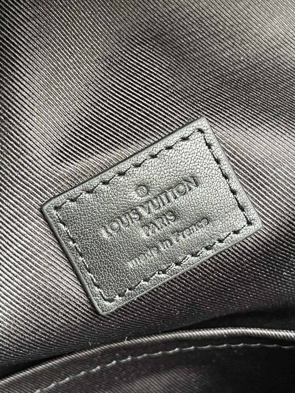 LOUIS VUITTON DISCOVERY BACKPACK – WLM508 - Image 9