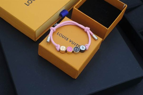 LOUIS VUITTON JEWELREY – WJL18