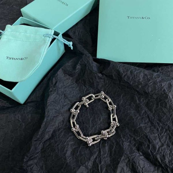 TIFFANY & CO. JEWELREY – WJL56 - Image 3
