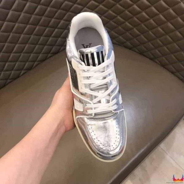 LOUIS VUITTON VNR SNEAKER – LSVT190 - Image 4