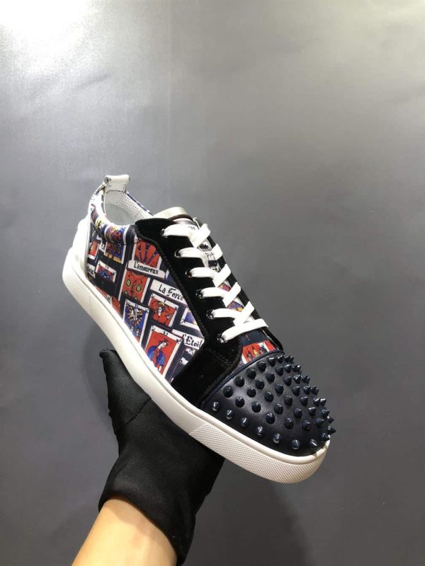 CHRISTIAN LOUBOUTIN LOW TOP SNEAKER  – CL91 - Image 5