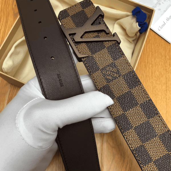LOUIS VUITTON DAMIER EBENE LV INITIALES BELT – B31 - Image 3