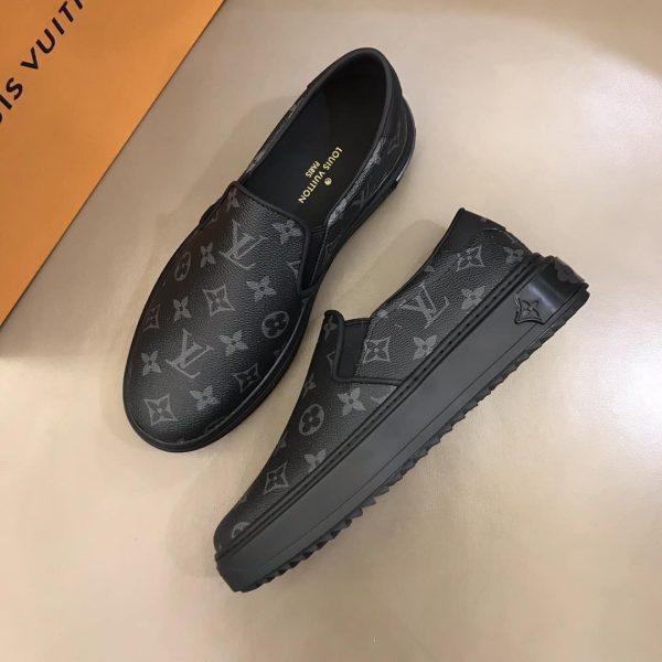 LOUIS VUITTON LOW TOP SNEAKER – LSVT41 - Image 3