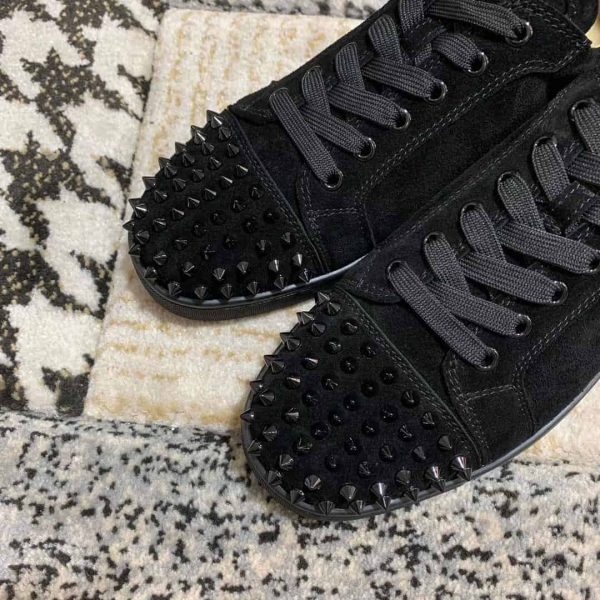 CHRISTIAN LOUBOUTIN LOW TOP SNEAKER – CL9 - Image 3