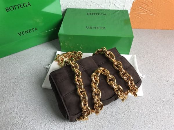 BOTTEGA VENETA WOMEN’S CHAIN CASSETTE IN FONDANT – WBV03 - Image 6