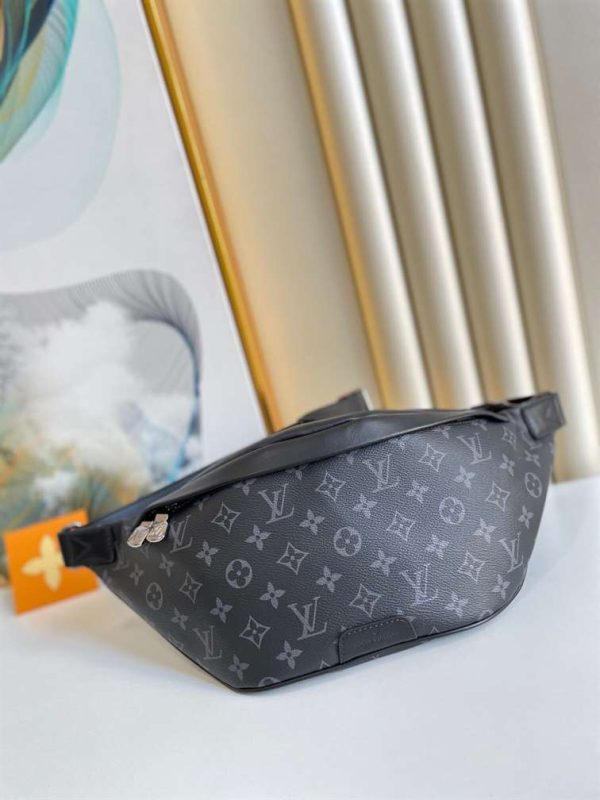 LOUIS VUITTON DISCOVERY BUMBAG – WLM128 - Image 2