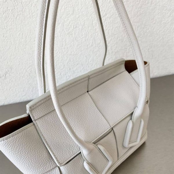 BOTTEGA VENETA WOMEN’S ARCO IN WHITE – WBV30 - Image 8