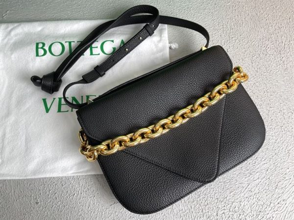 BOTTEGA VENETA WONMEN’S MOUNT IN BLACK – WBV14 - Image 8