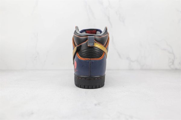 GUNDAM XNIKE SB DUNK HIGH SNEAKER – NK70 - Image 5
