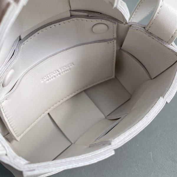 BOTTEGA VENETA CASSETTE IN WHITE – WBV06 - Image 8