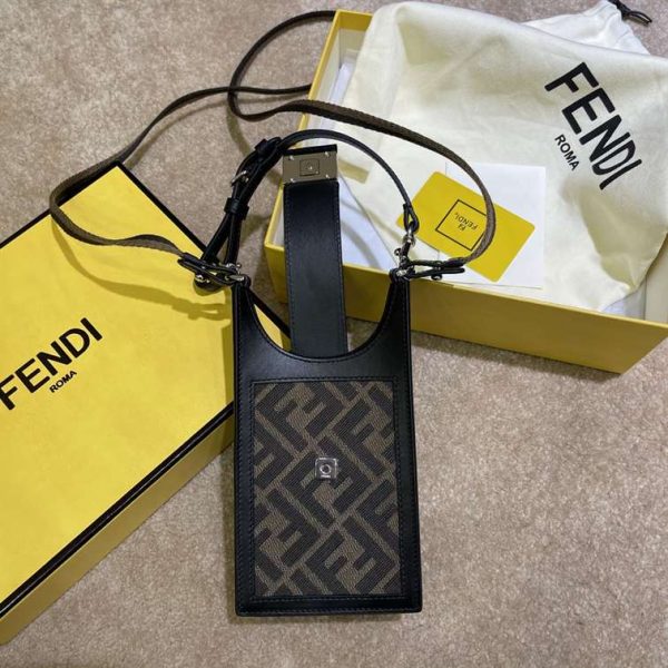 FENDI BAGUETTE – WFB018 - Image 3