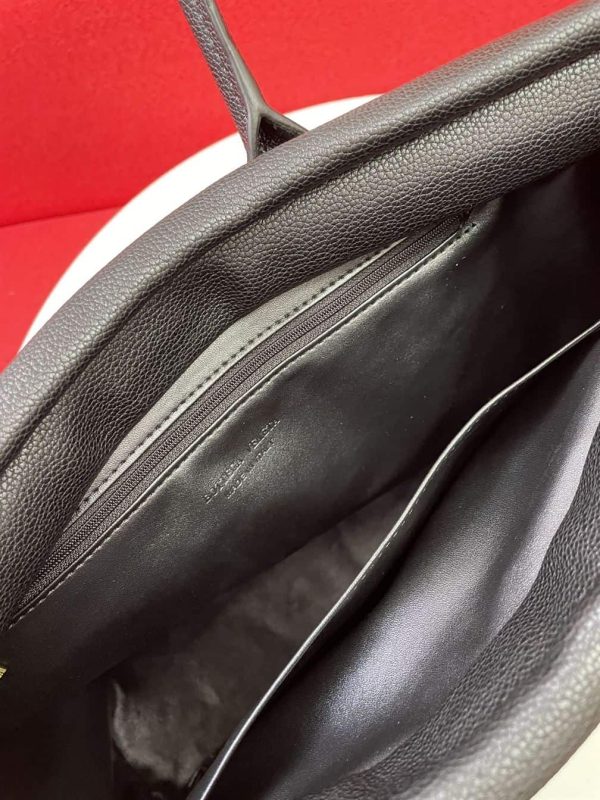 BOTTEGA VENETA WOMEN’S CHAIN TOTE IN BLACK – WBV19 - Image 7