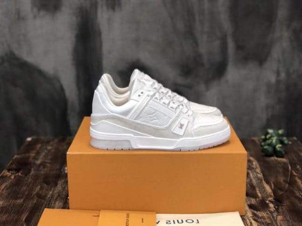 LOUIS VUITTON TRAINER SNEAKERS – LSVT152