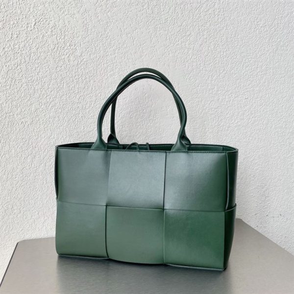 BOTTEGA VENETA WOMEN’S ARCO TOTE IN RAINTREE – WBV32 - Image 2