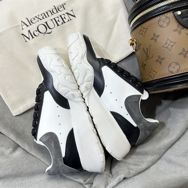 ALEXANDER MCQUEEN COURT TRAINERS SNEAKER – AM28 - Image 5