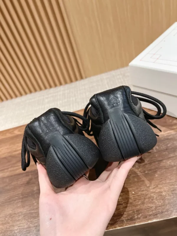 ALEXANDER MCQUEEN  FLEXION SNEAKERS – AM51 - Image 4