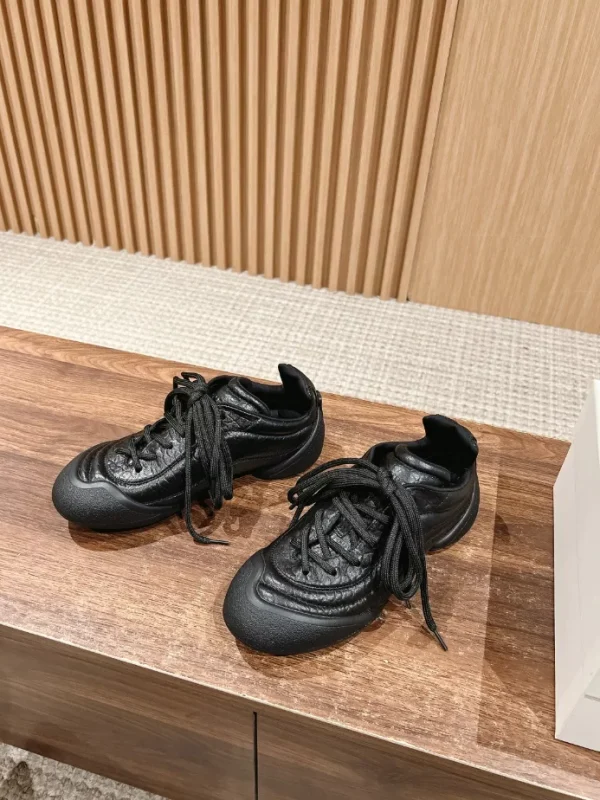ALEXANDER MCQUEEN  FLEXION SNEAKERS – AM51 - Image 3