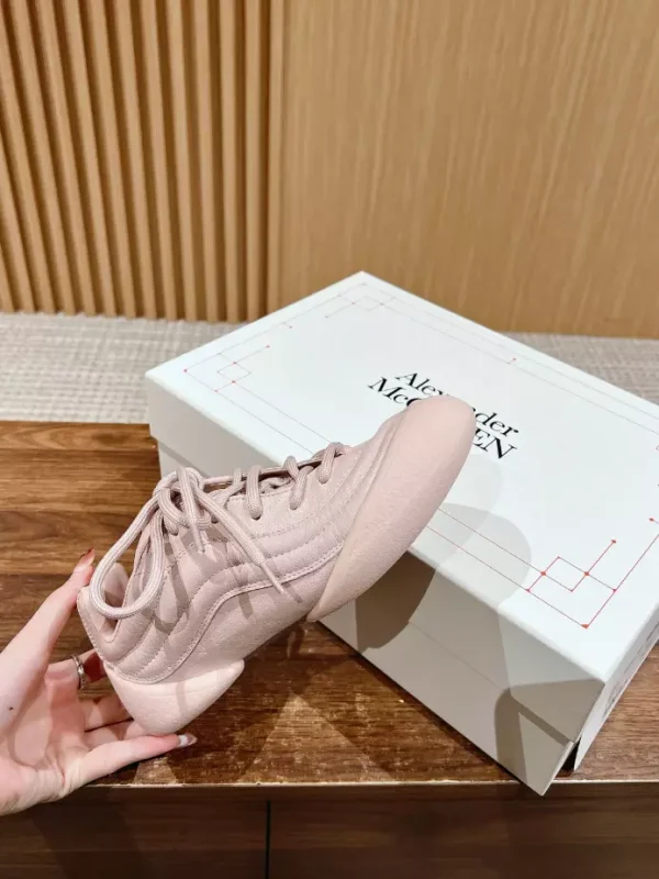 ALEXANDER MCQUEEN  FLEXION SNEAKERS – AM53 - Image 2
