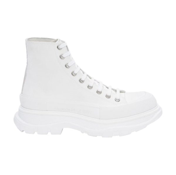 ALEXANDER MCQUEEN MEN’S TREAD SLICK BOOT IN WHITE – AM23