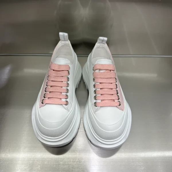 ALEXANDER MCQUEEN MEN’S TREAD SLICK LACE UP IN PINK – AM29 - Image 5