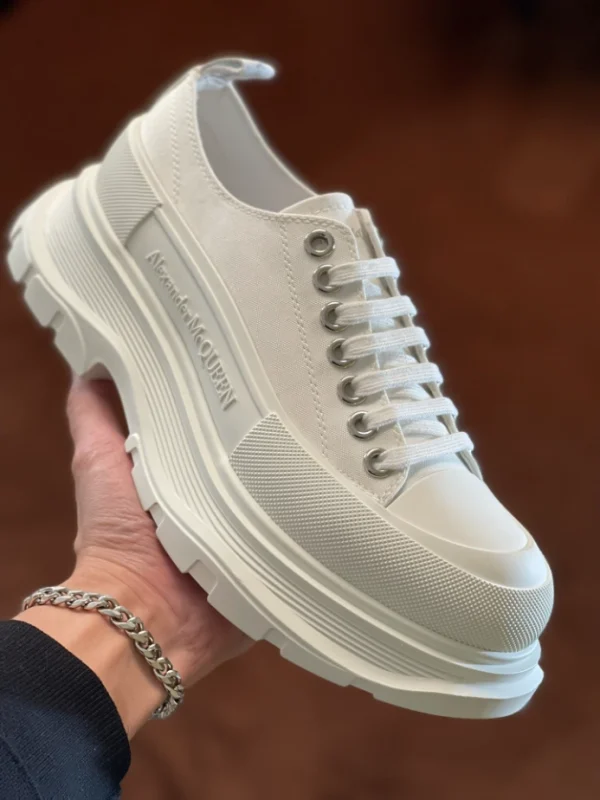 ALEXANDER MCQUEEN MEN’S TREAD SLICK LACE UP IN WHITE – AM25 - Image 2