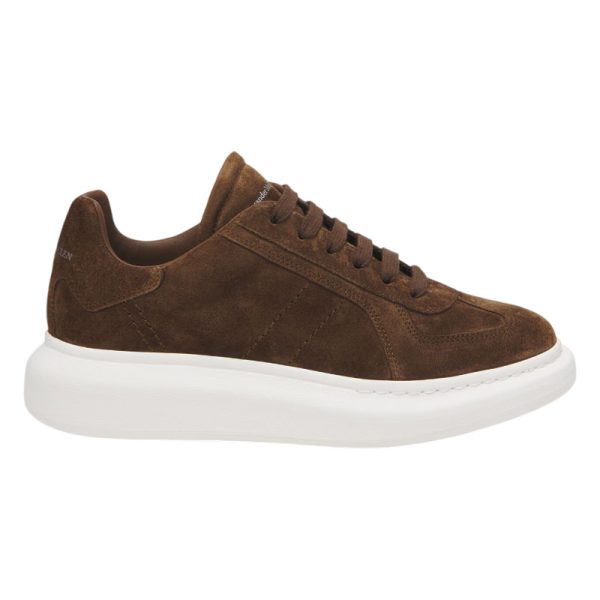 ALEXANDER MCQUEEN RETRO OVERSIZED SNEAKER – AM37