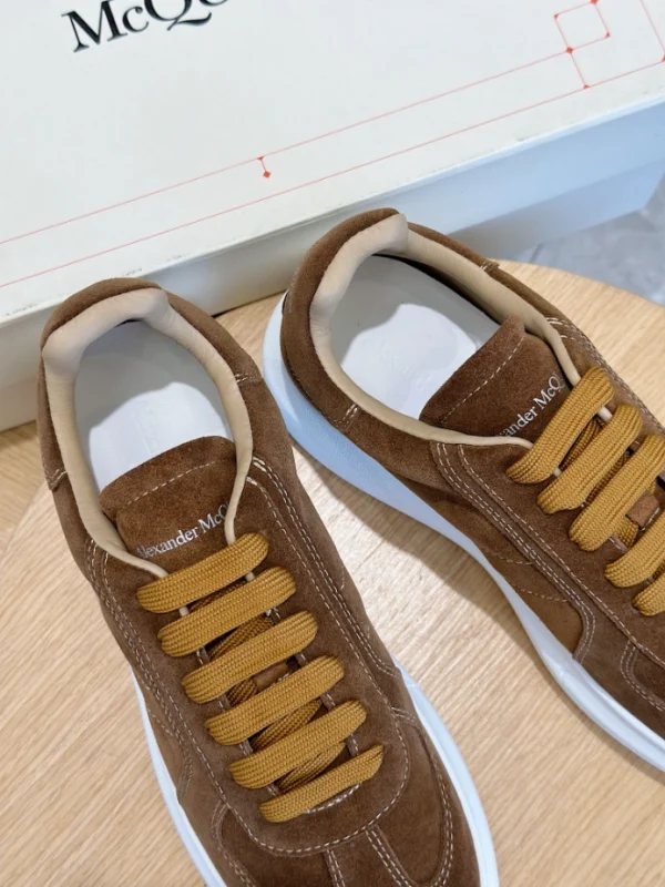 ALEXANDER MCQUEEN RETRO OVERSIZED SNEAKER – AM37 - Image 6