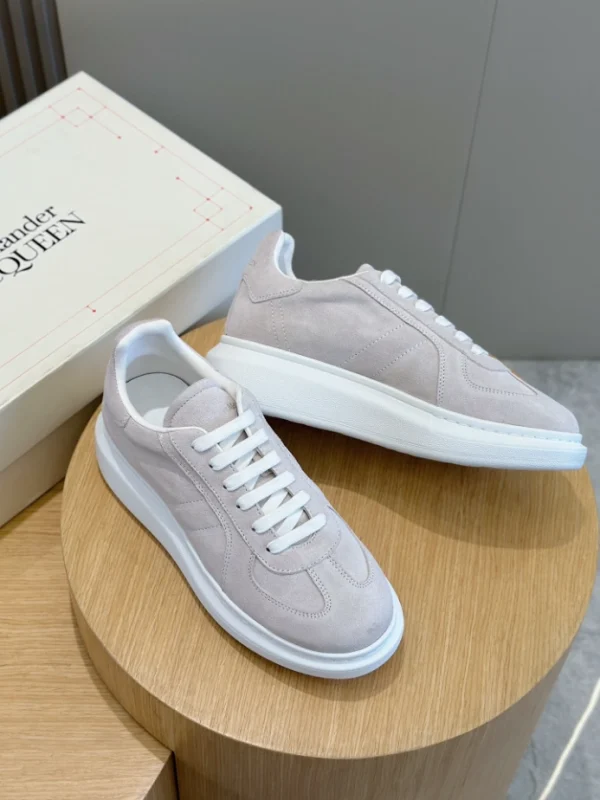 ALEXANDER MCQUEEN RETRO  OVERSIZED SNEAKER – AM38 - Image 6