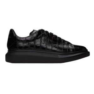 ALEXANDER MCQUEEN OVERSIZED SNEAKER – AM41