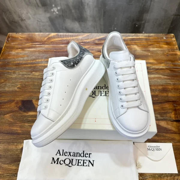 ALEXANDER MCQUEEN OVERSIZED SNEAKER – AM56 - Image 6