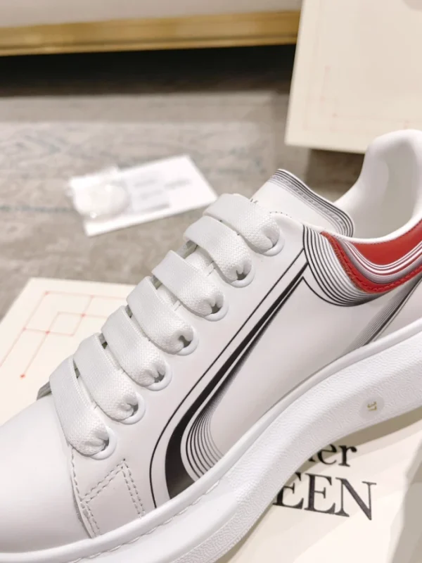 ALEXANDER MCQUEEN OVERSIZED SNEAKER – AM58 - Image 8