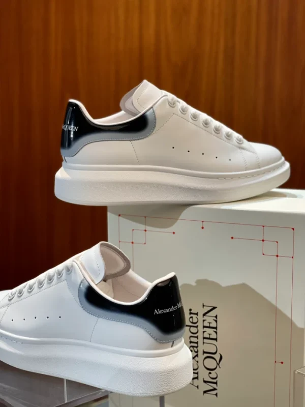 ALEXANDER MCQUEEN OVERSIZED SNEAKER – AM61 - Image 7