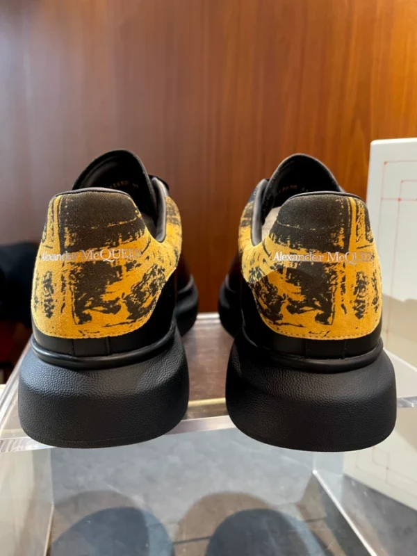 ALEXANDER MCQUEEN OVERSIZED SNEAKER – AM62 - Image 3