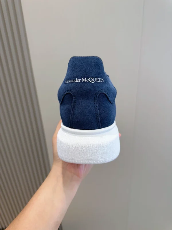 ALEXANDER MCQUEEN RETRO OVERSIZED SNEAKER – AM68 - Image 9