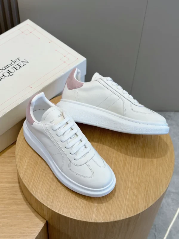 ALEXANDER MCQUEEN RETRO OVERSIZED SNEAKER – AM69 - Image 7