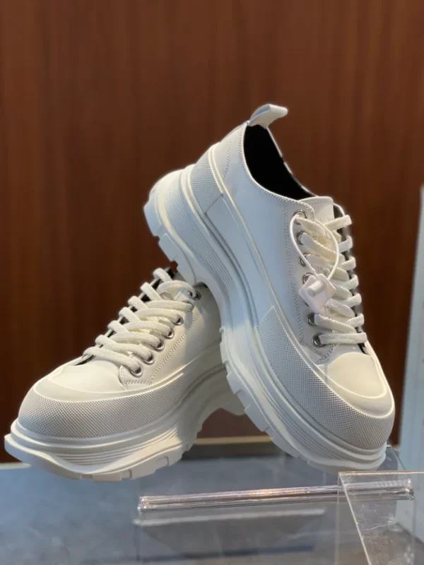 ALEXANDER MCQUEEN TREAD SLICK LACE-UP SNEAKERS – AM42 - Image 3