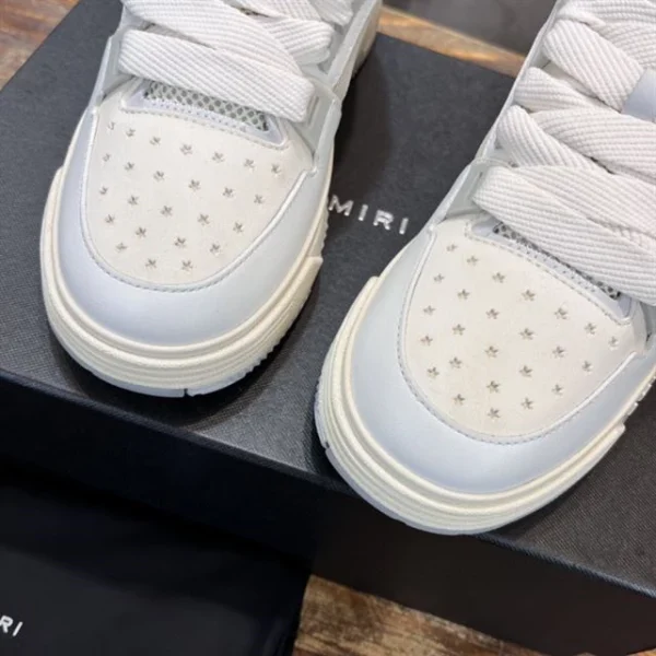 AMIRI EMBOSSED-LOGO LEATHER SNEAKERS – AM016 - Image 3