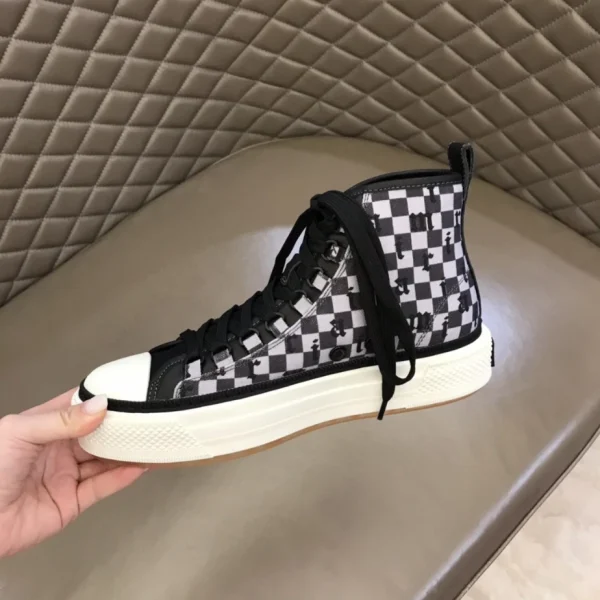AMIRI HIGH-TOP SNEAKERS – AM079 - Image 4