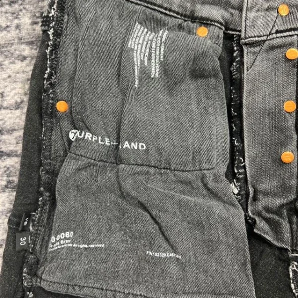 AMIRI JEANS – AJ005 - Image 4