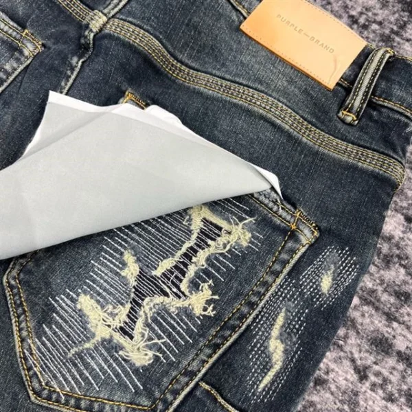 AMIRI JEANS – AJ011 - Image 9