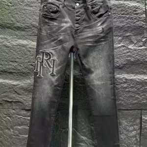 AMIRI JEANS – AJ111
