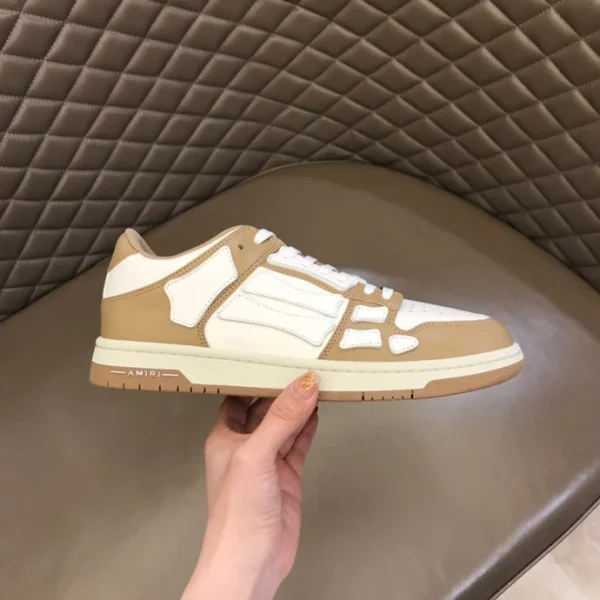 AMIRI SKEL TOP LOW SNEAKER – AM057