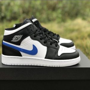 Air Jordan 1 Mid – AJH051