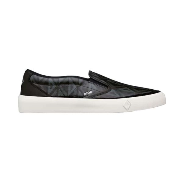 B101 SLIP-ON SNEAKER – CD158